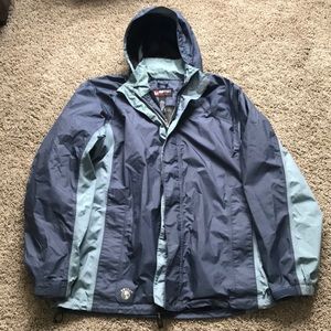 Men’s Eddie Bauer rain jacket